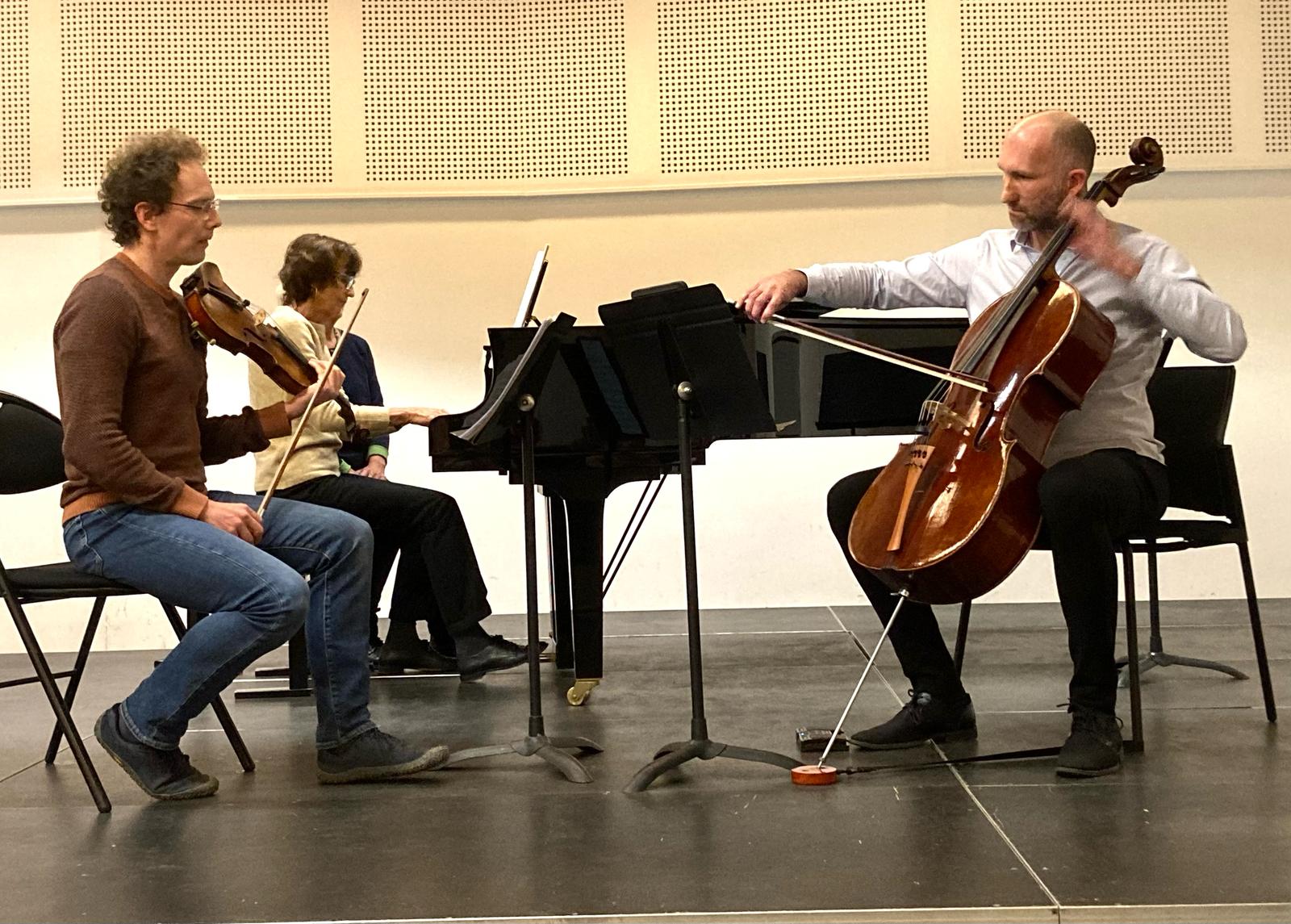 Trio 17/05/2025